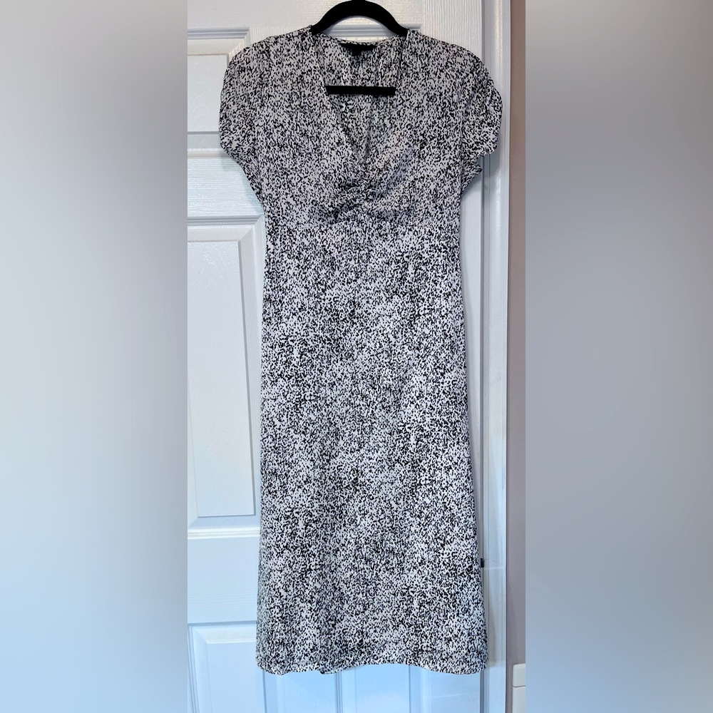 Banana Republic V-neck dress
